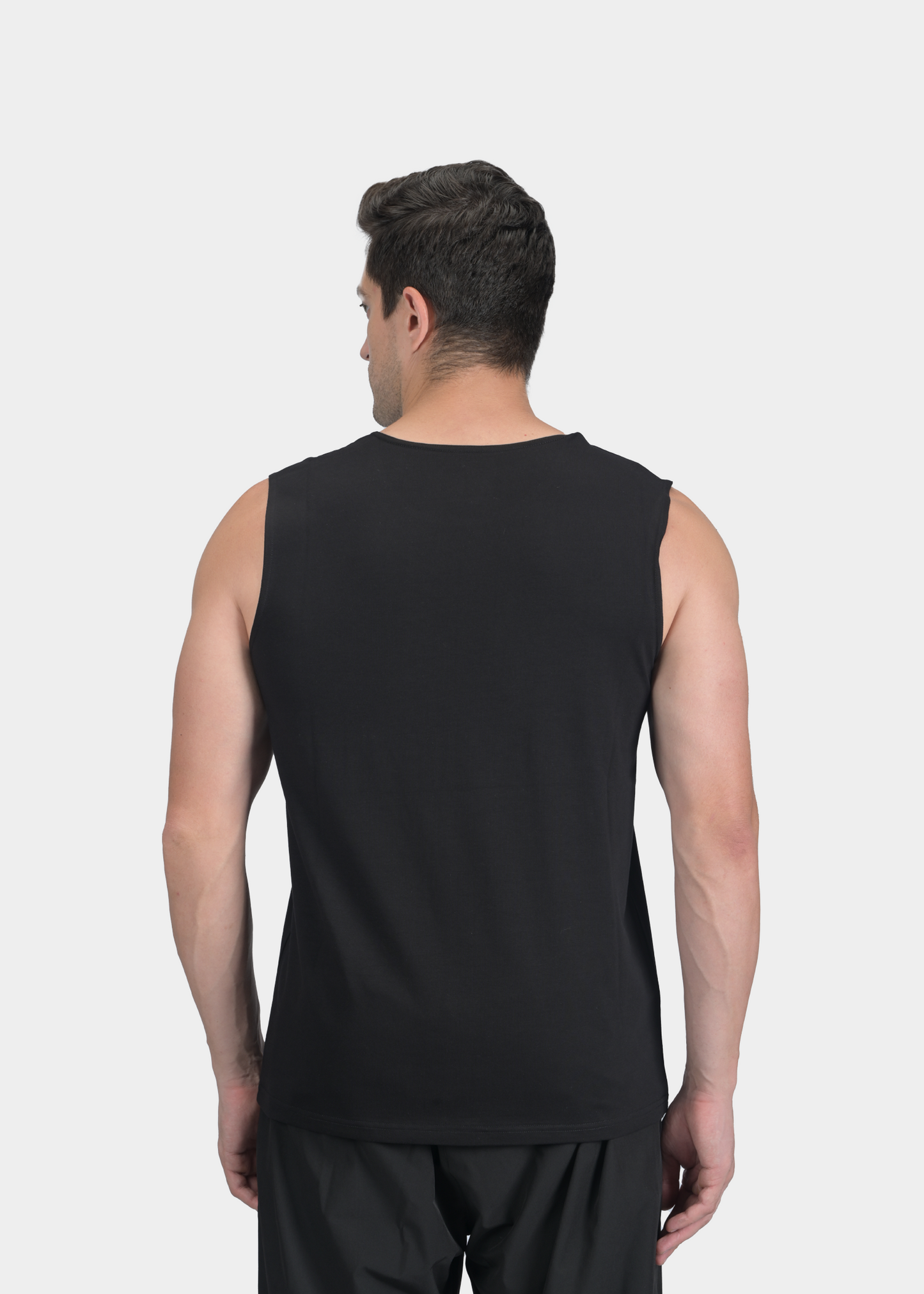 ESSENTIAL TANK - BLACK